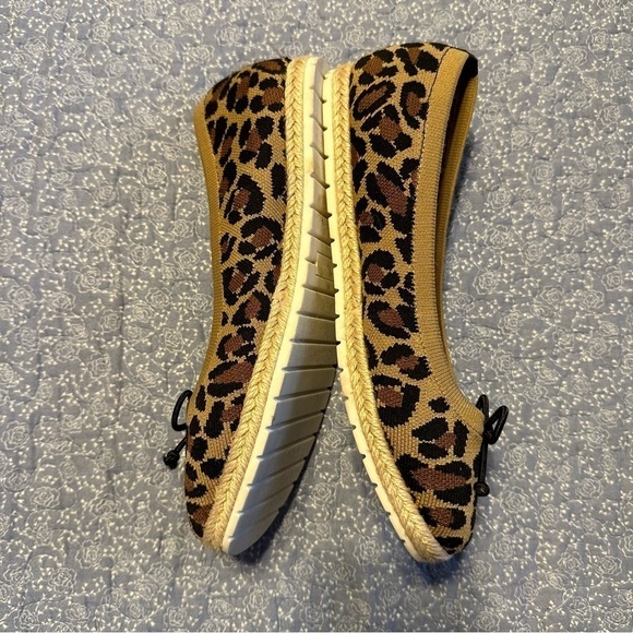 Kelly & Katie Ballet Flats Slip On Leopard Print Espadrille Shoes Comfy Size 7 - Picture 4 of 9